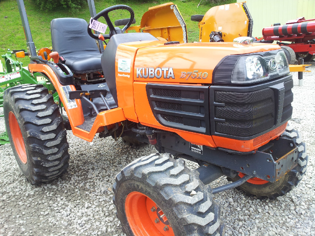 KUBOTA B7510 USZCZELKA GŁOWICY